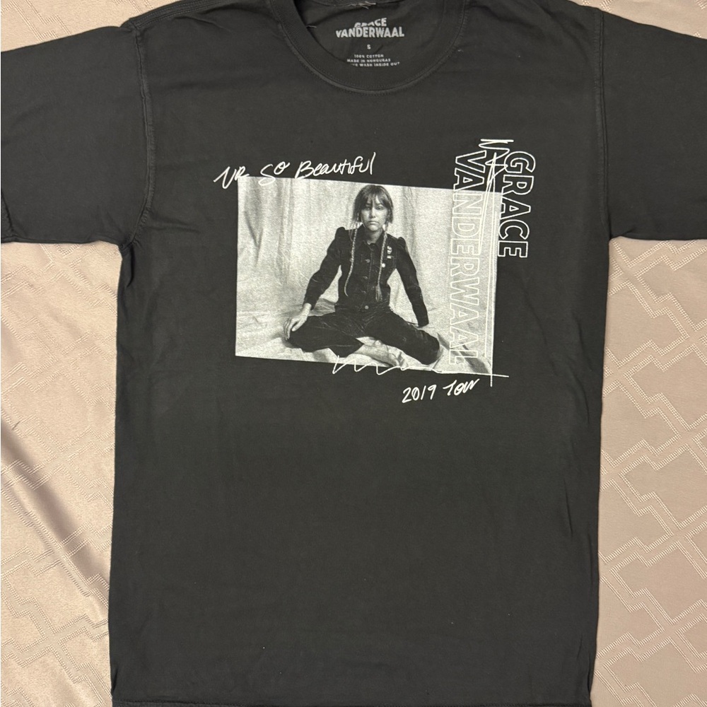 Grace Vanderwaal Black Graphic Concert 2019 short sleeve tee
